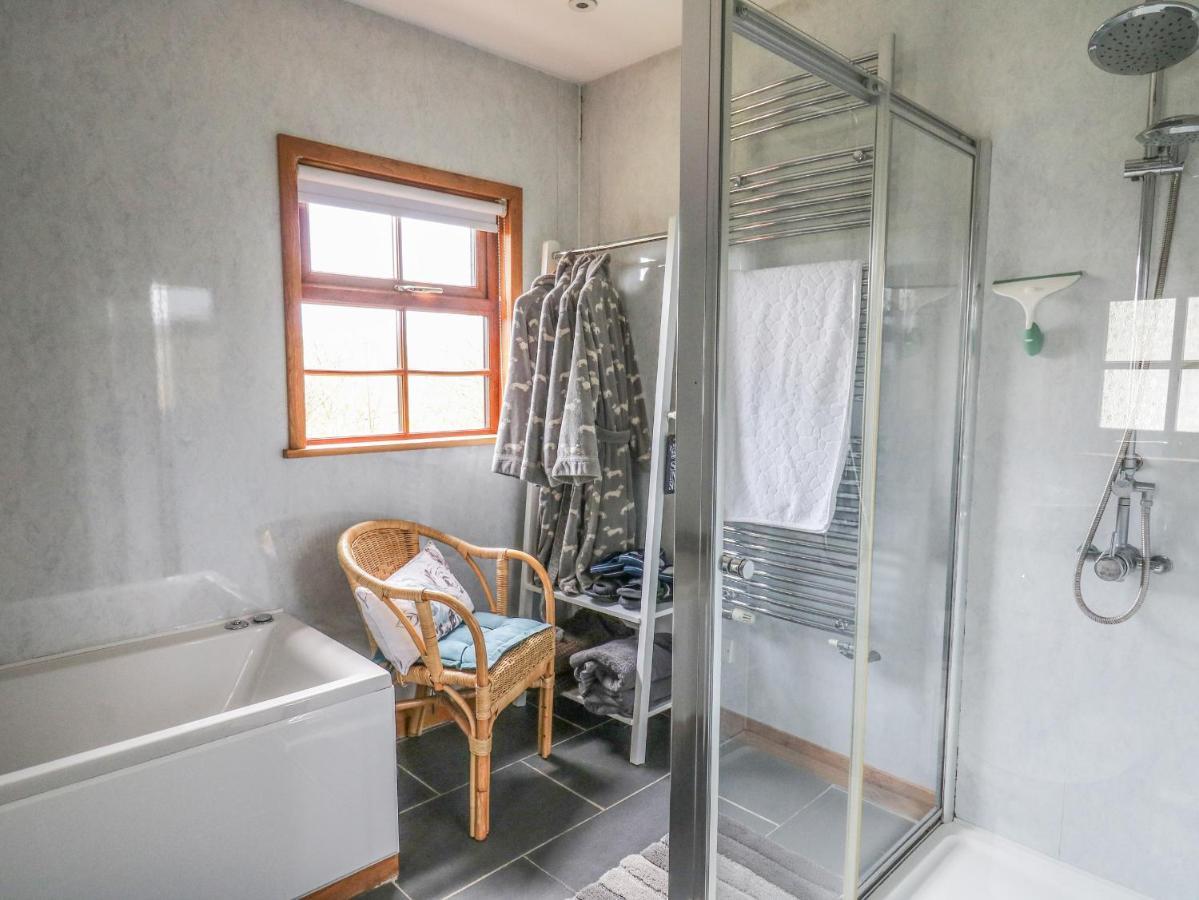 Yr Hen Llaethdy Villa Troedyraur Ngoại thất bức ảnh